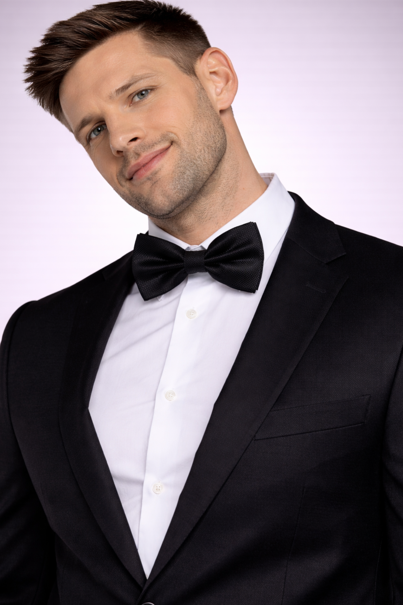 Classic Solid Color Bow Tie – Timeless Style for Every Occasion