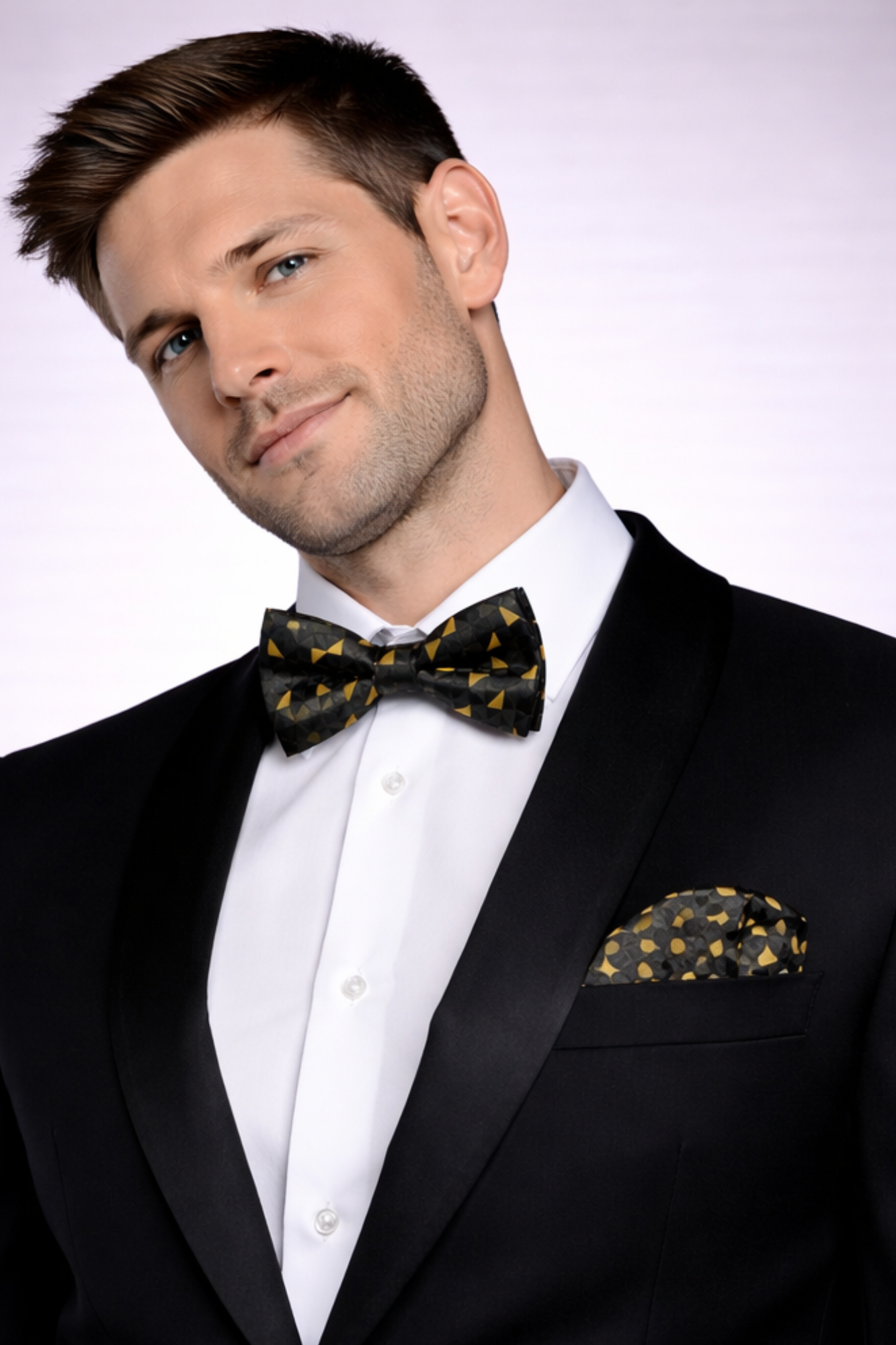 Champagne Gold Floral Pre-Tied Bow Tie Gift Set
