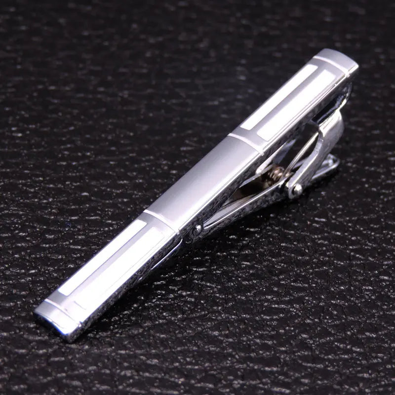 AurumLine™ Classic Gold Tie Clip – Luxury Men’s Accessory & Gift