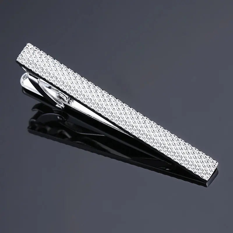 AurumLine™ Classic Gold Tie Clip – Luxury Men’s Accessory & Gift