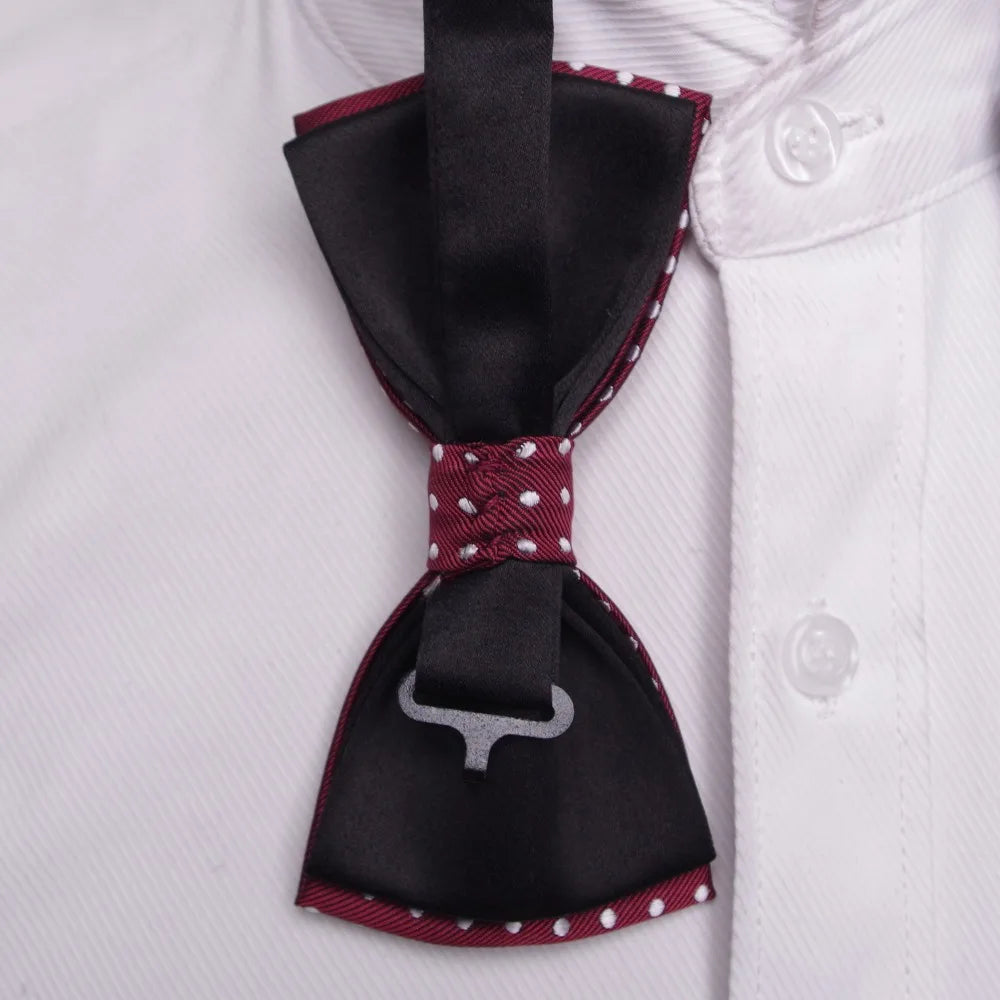 Stylish Striped Knit Bow Tie – Modern Elegance for Formal and Casual Wear