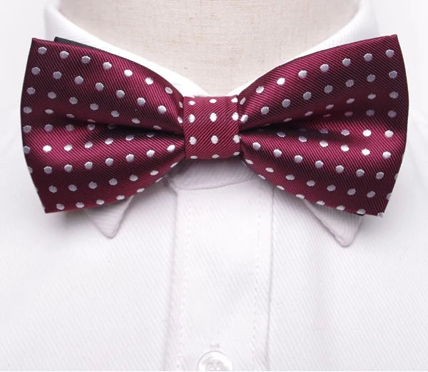 Stylish Striped Knit Bow Tie – Modern Elegance for Formal and Casual Wear