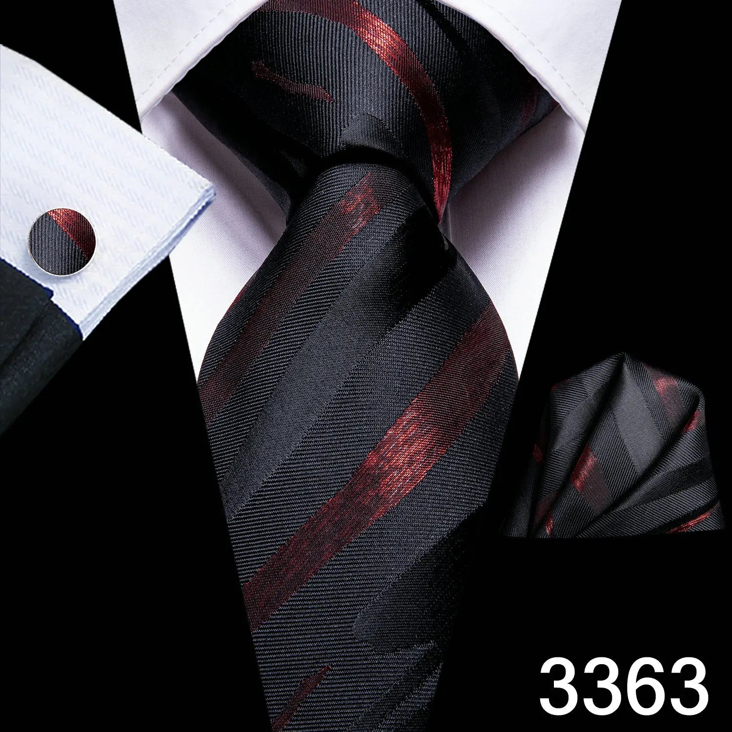 Executive Crest™ Tie Ensemble