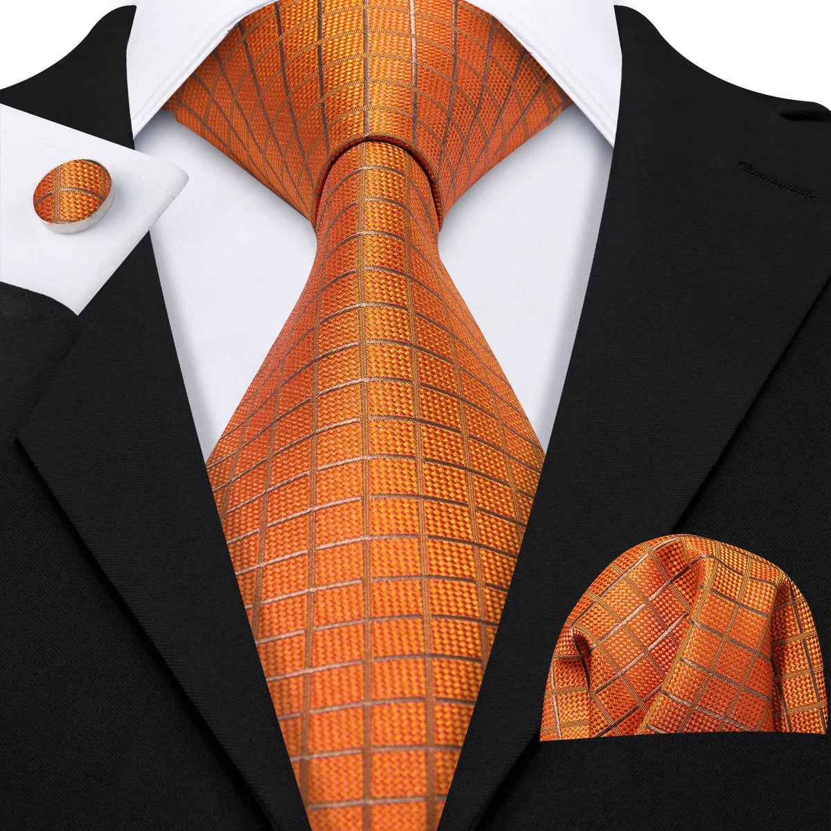 The Checkmate Plaid Tie Set