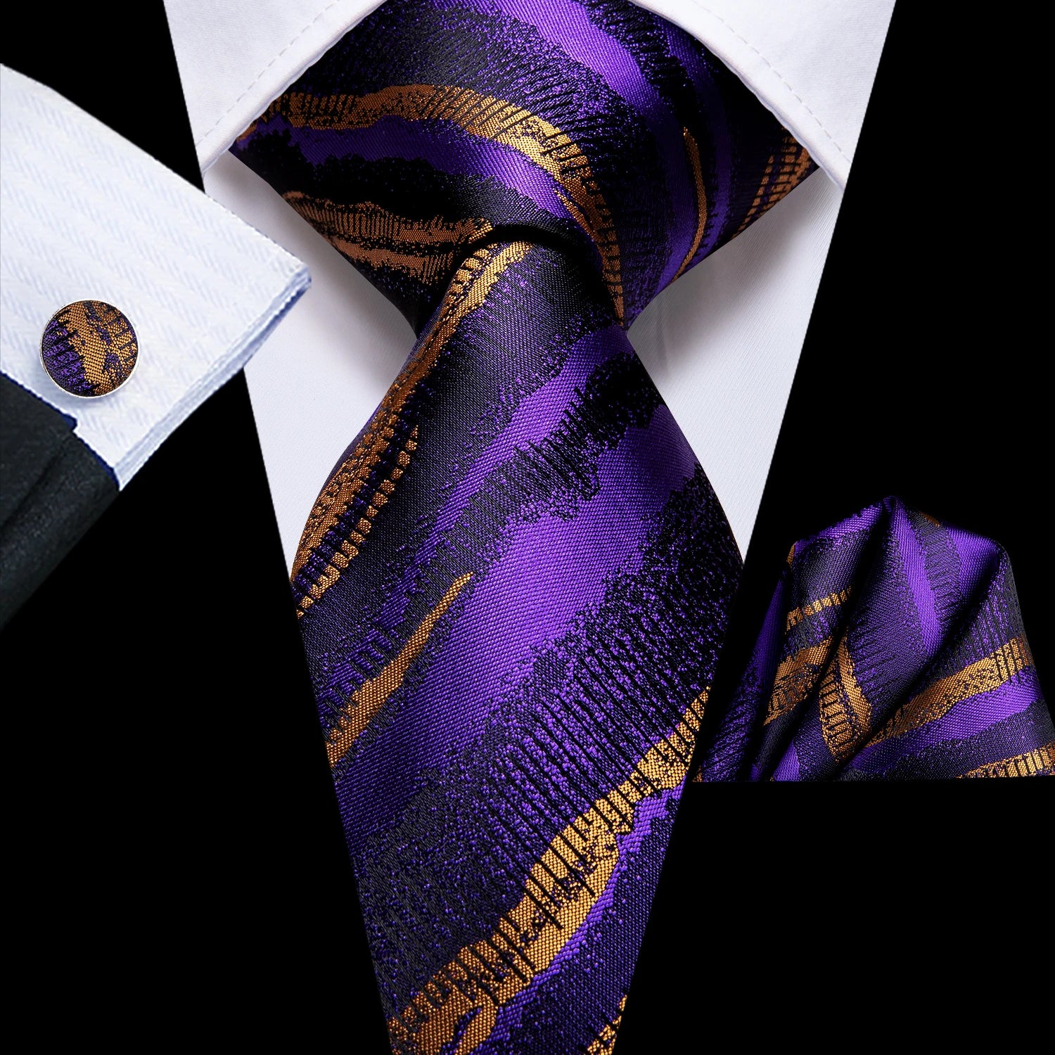 Executive Crest™ Tie Ensemble