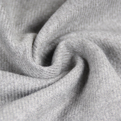 Velano Classic Cashmere-Feel Scarf – Timeless Warmth and Effortless Style
