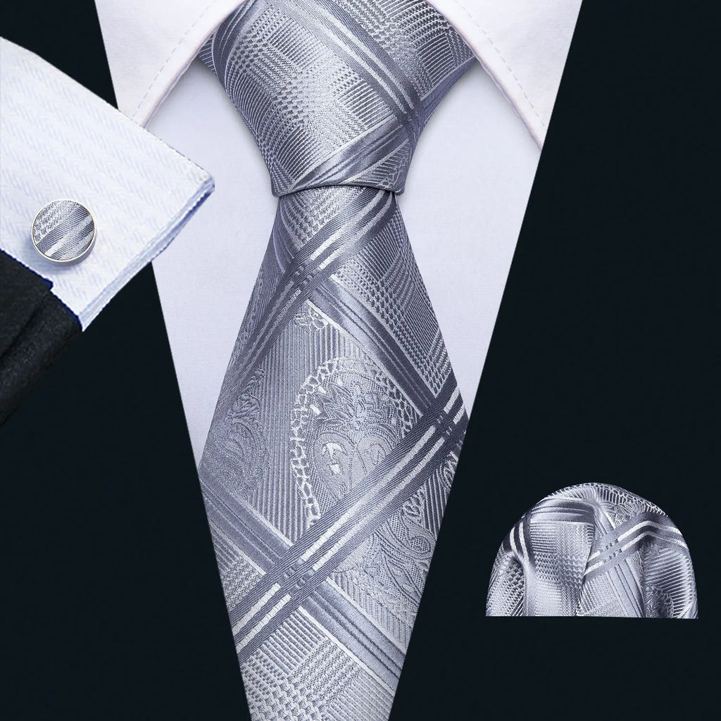 The Checkmate Plaid Tie Set