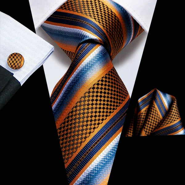Executive Crest™ Tie Ensemble