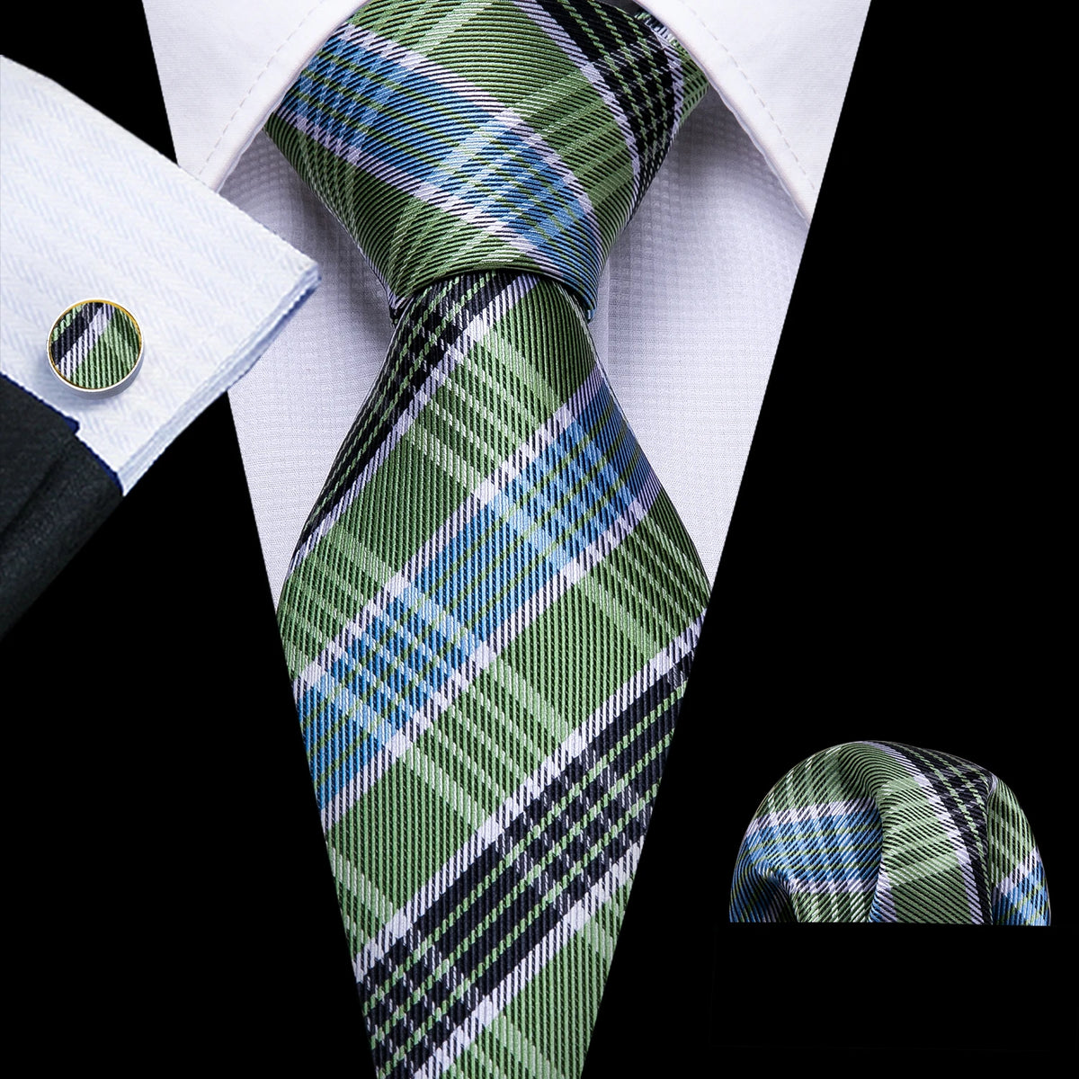 The Checkmate Plaid Tie Set