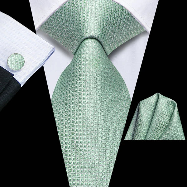 Sovereign Crest™ Formal Tie Set