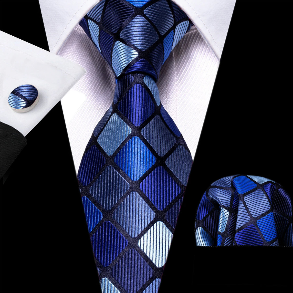 The Checkmate Plaid Tie Set