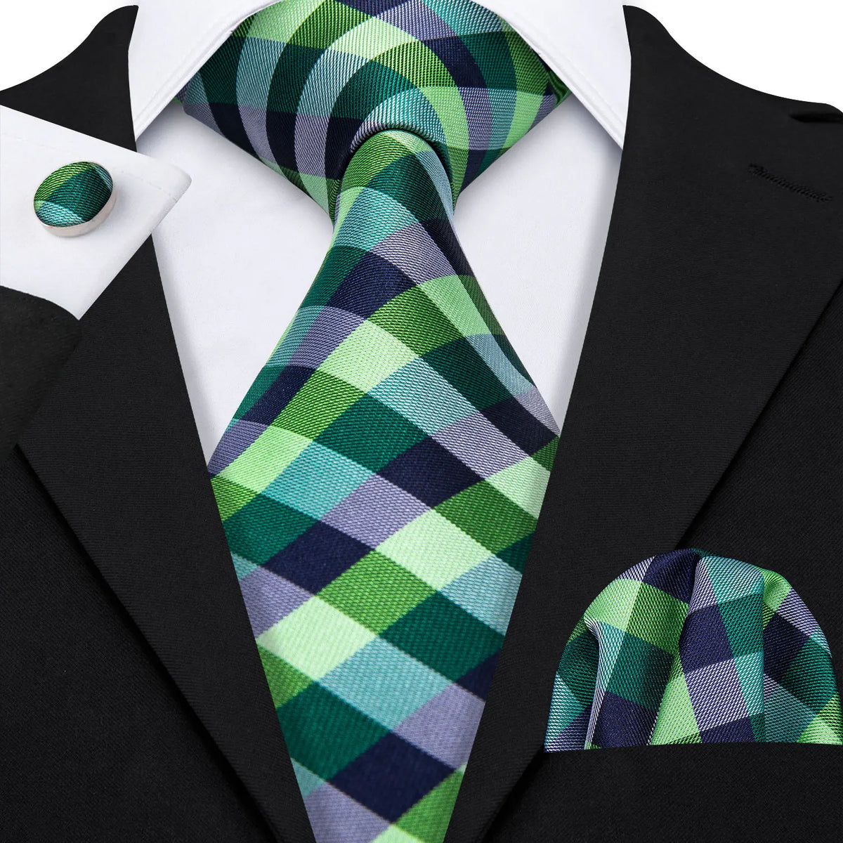The Checkmate Plaid Tie Set