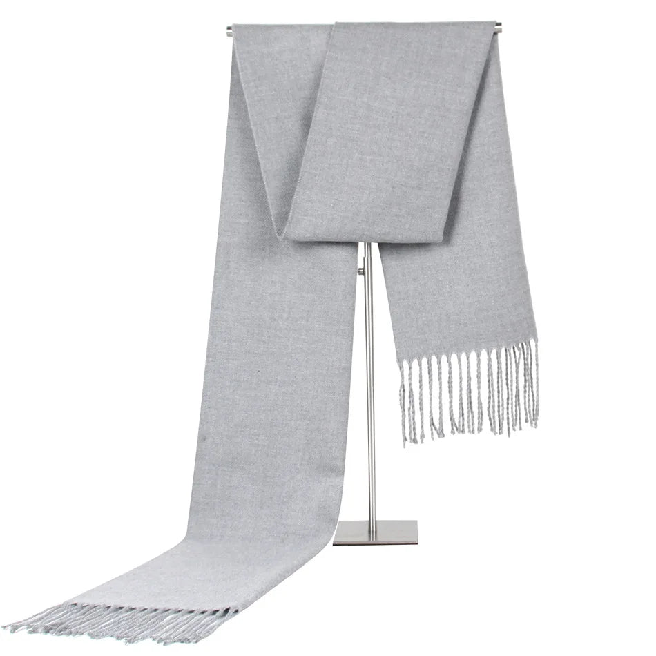 Velano Classic Cashmere-Feel Scarf – Timeless Warmth and Effortless Style