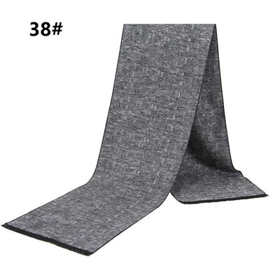 Marquis Cashmere Scarf – Refined Warmth for the Distinguished Man